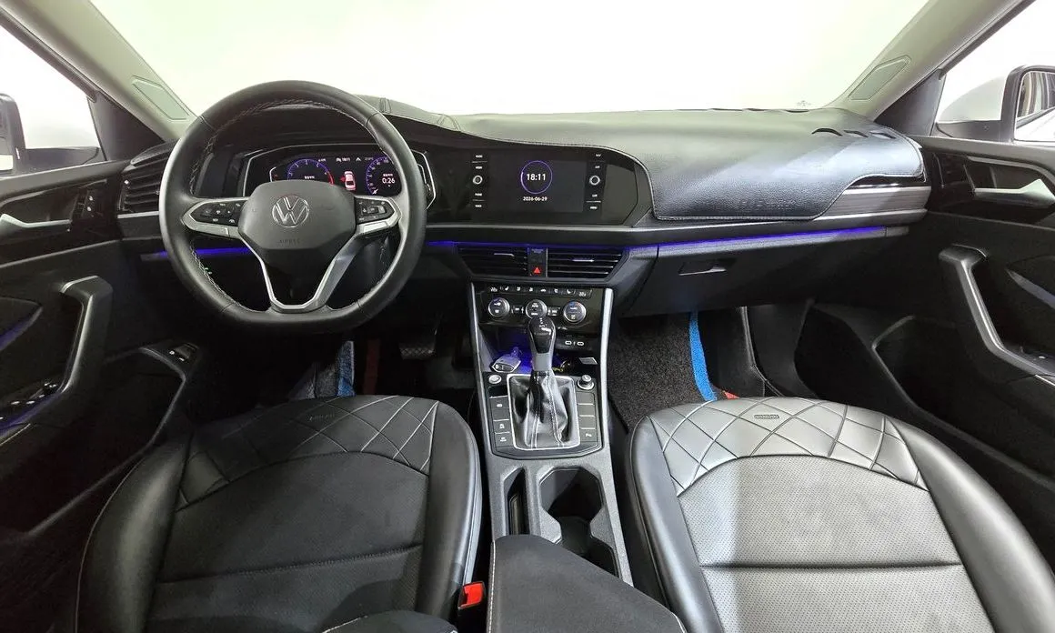 Volkswagen Jetta 2024 из KR, фото 8