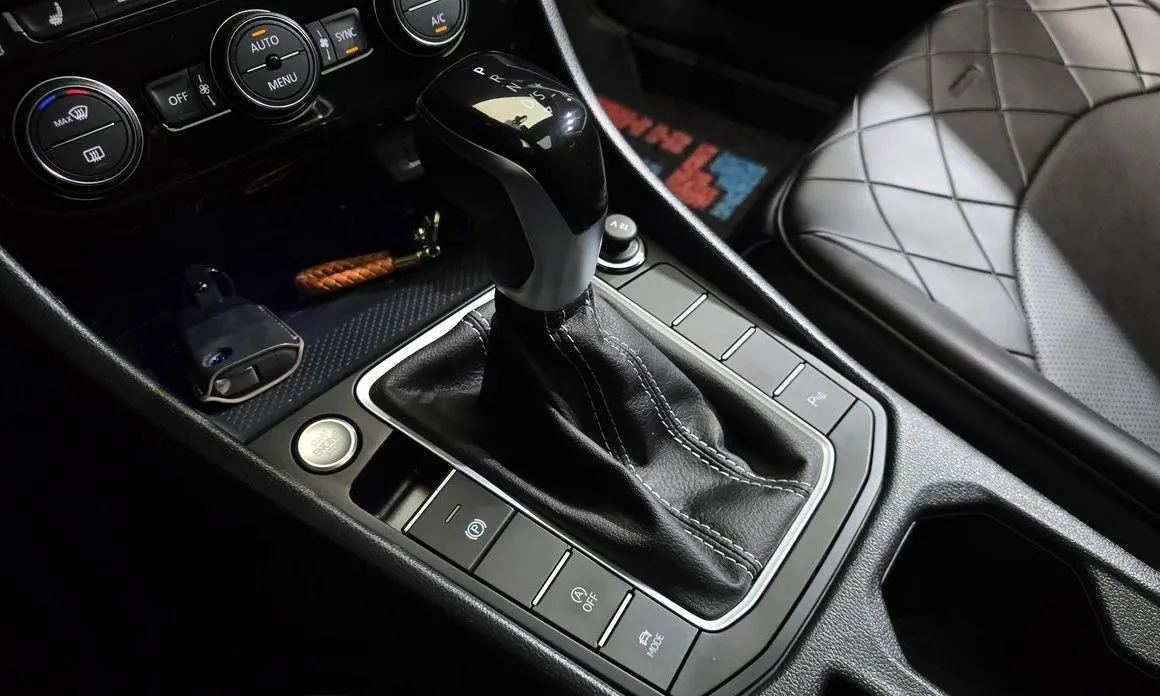 Volkswagen Jetta 2024 из KR, фото 10