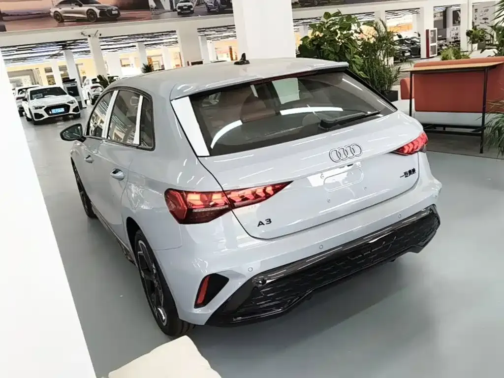 Audi A3 — фото 7