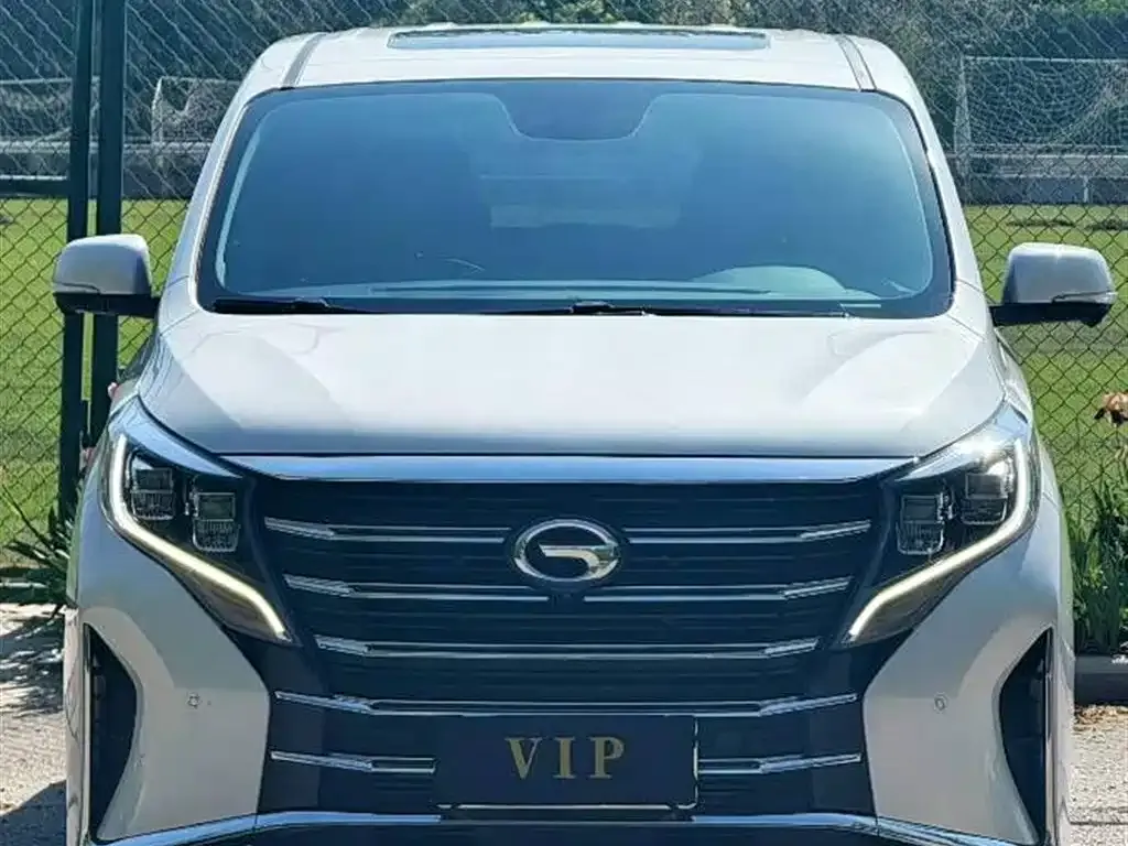 GAC Motor Trumpchi M8 — фото 1