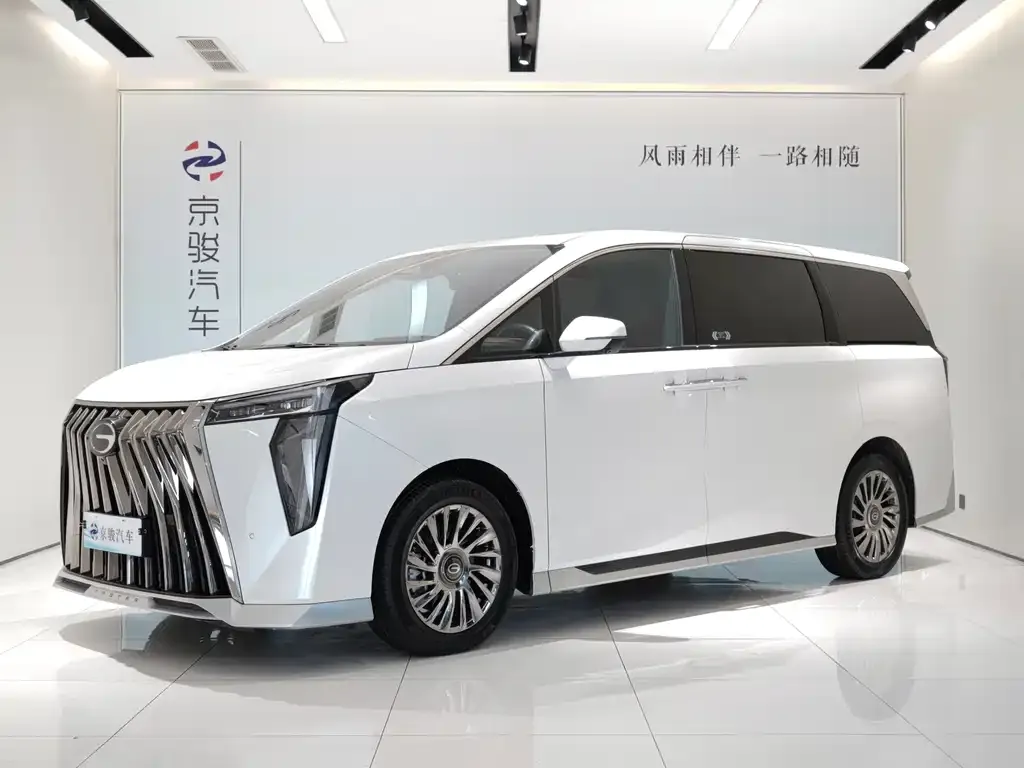 GAC Motor Trumpchi M8 — фото 1