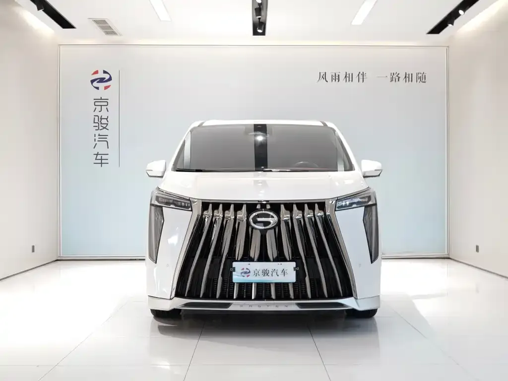 GAC Motor Trumpchi M8 — фото 9