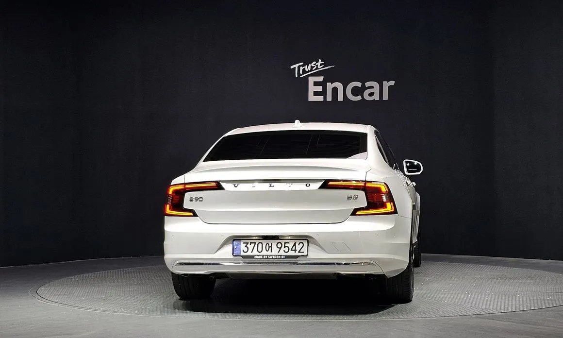 Volvo S90 — фото 2