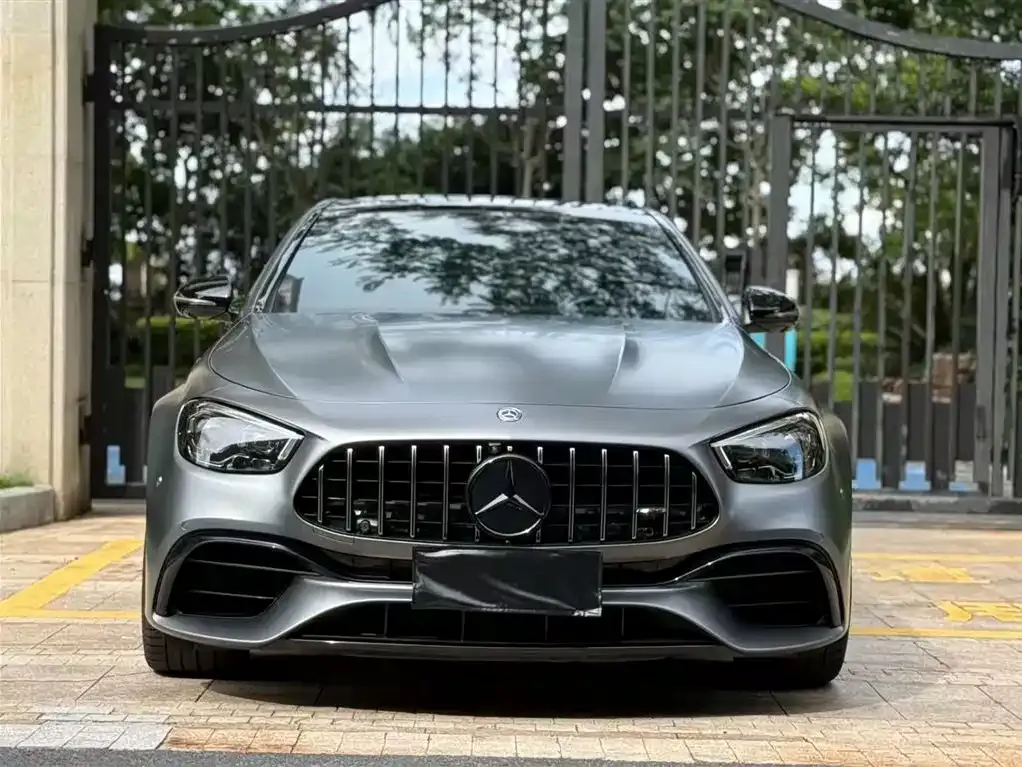 Mercedes-Benz E-Class AMG — фото 5