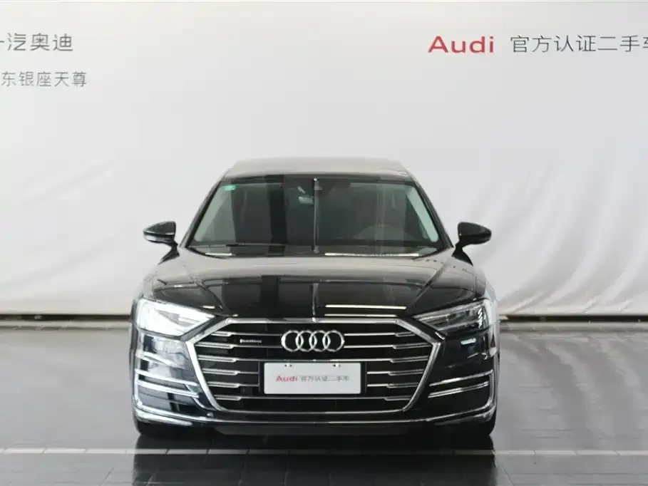 Audi A8 2022 из CN, фото 8