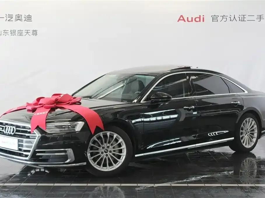Audi A8 2022 из CN, фото 2