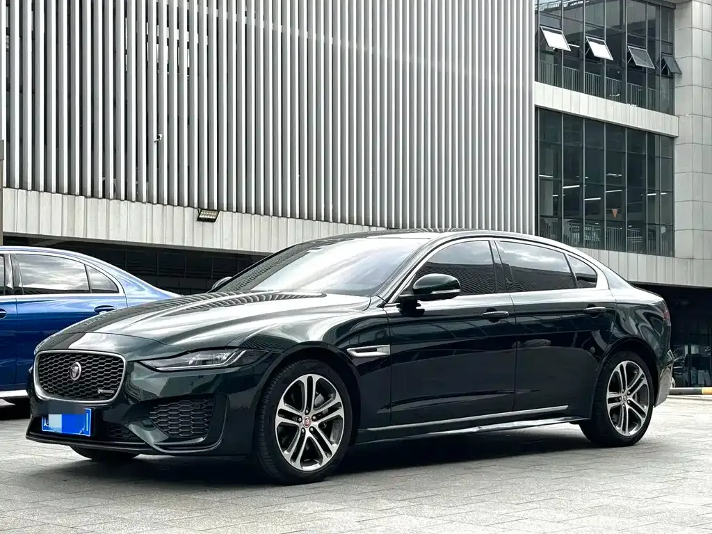 Jaguar XEL — фото 6