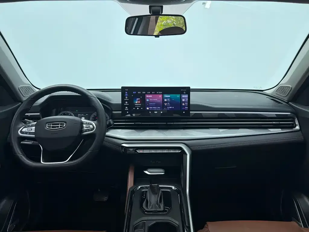 Geely Vision X6 — фото 4