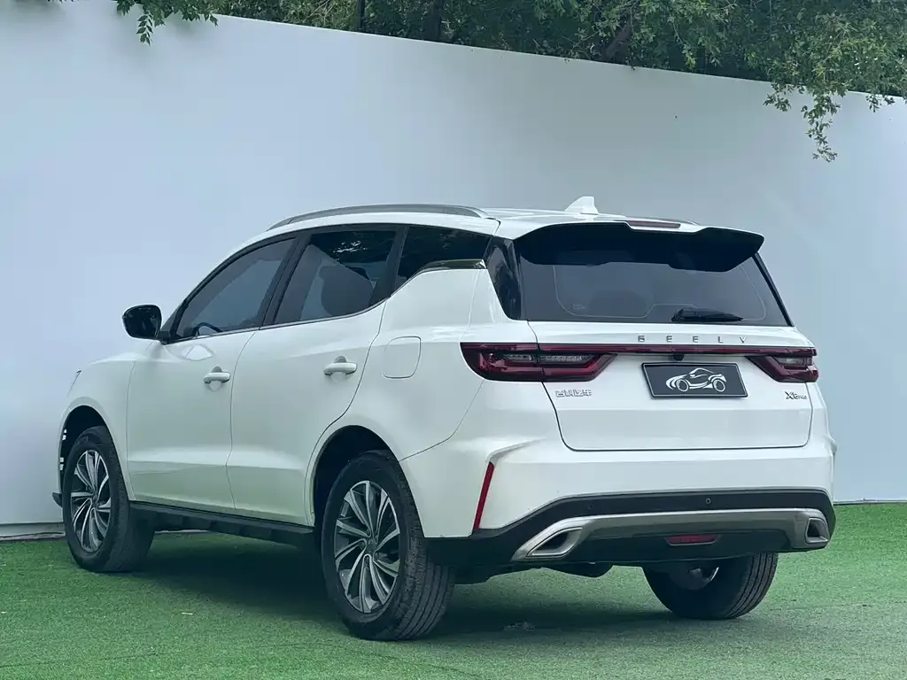 Geely Vision X6 — фото 7