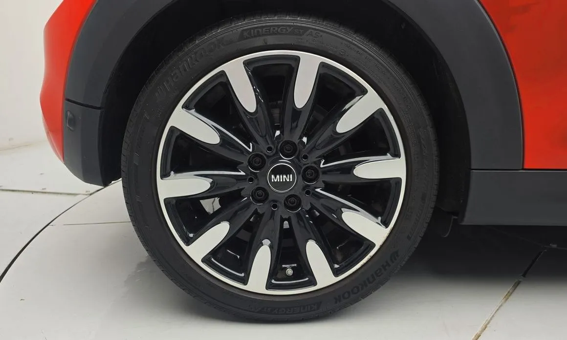 Mini Cooper 2021 из KR, фото 2