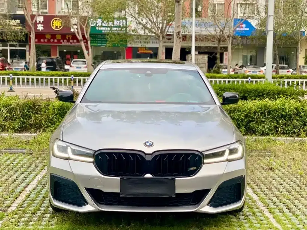 BMW 5 Series (Import) — фото 4