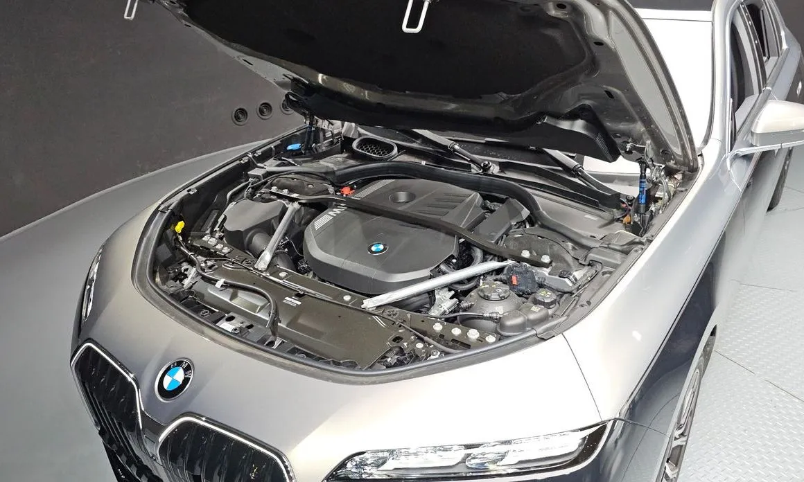 BMW 7-Series 2026 из KR, фото 10