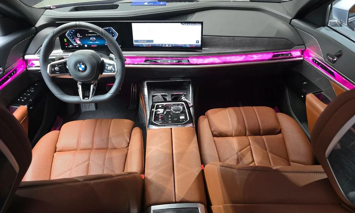 BMW 7-Series 2026 из KR, фото 8