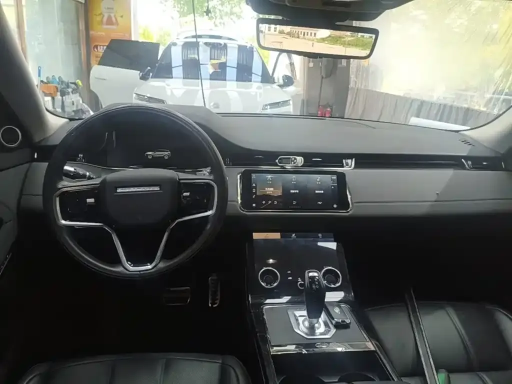 Land Rover Evoque — фото 7