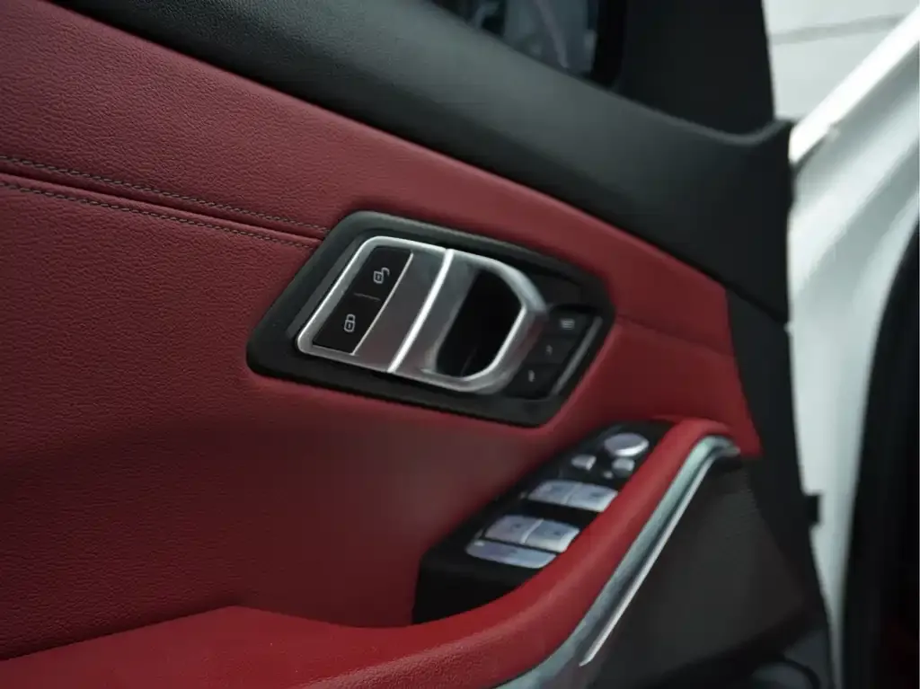 BMW 3 Series — фото 10