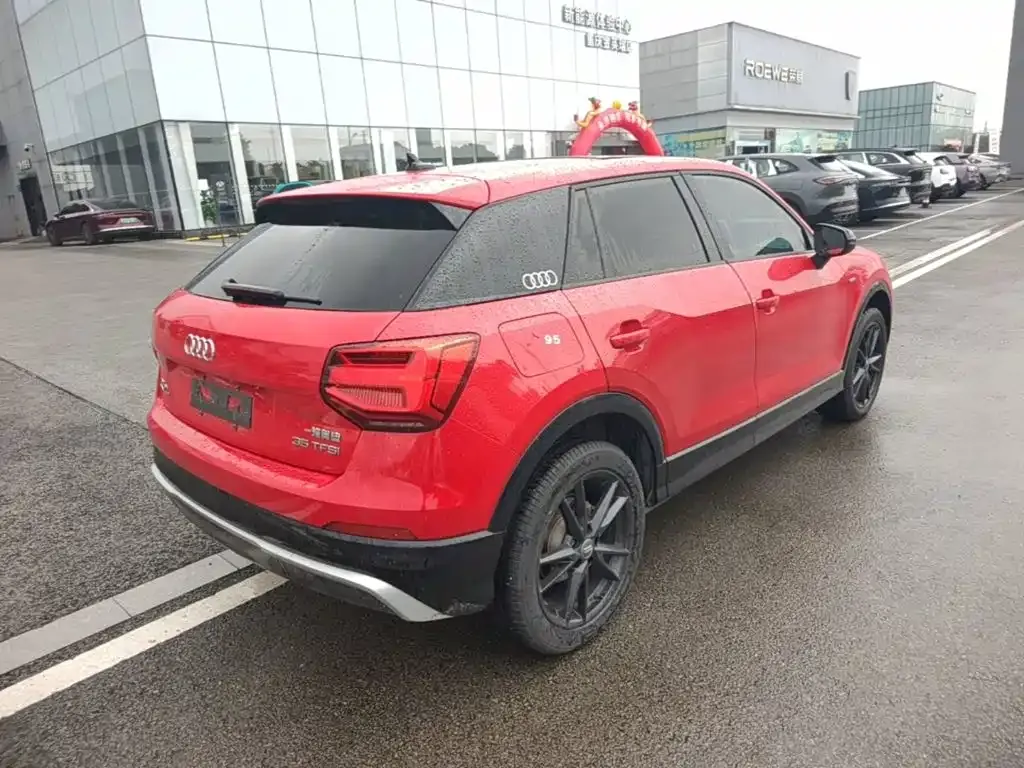 Audi Q2L 2021 из CN, фото 9
