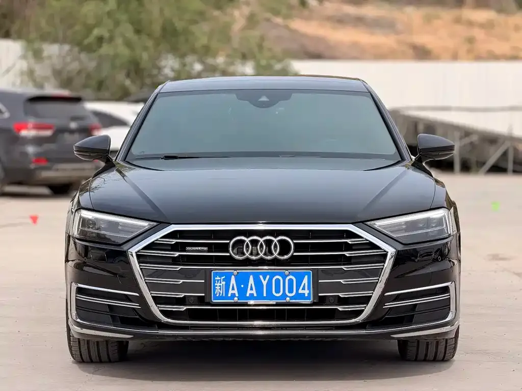 Audi A8 2021 из CN, фото 4