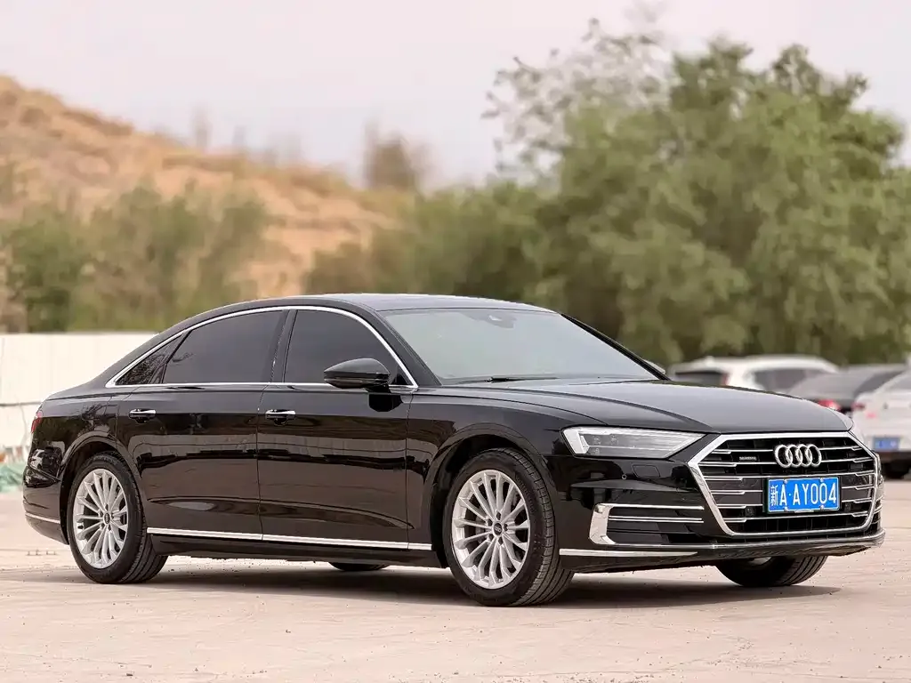 Audi A8 2021 из CN, фото 6