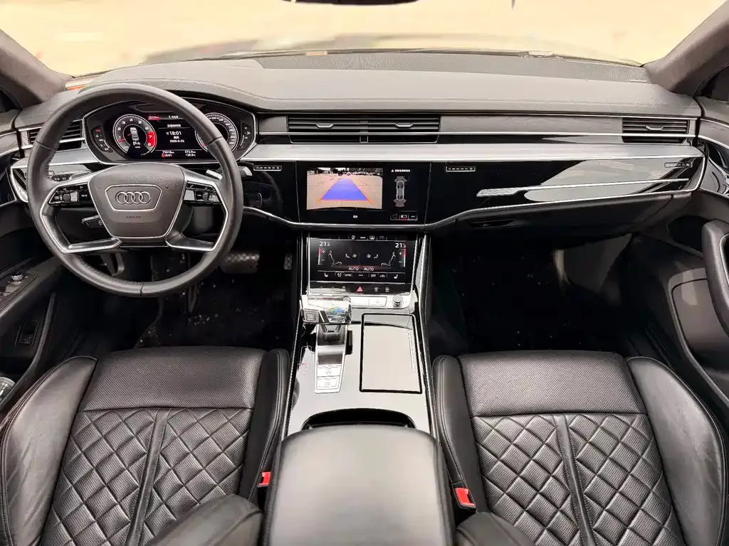 Audi A8 2021 из CN, фото 9