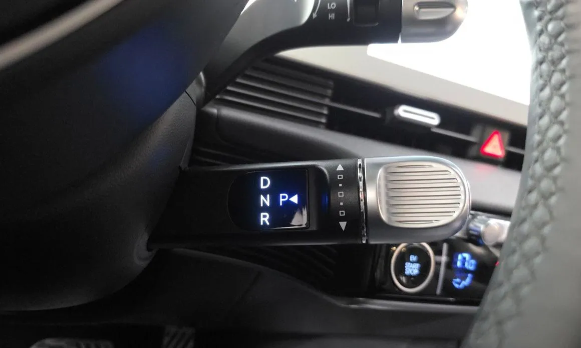 Hyundai Ioniq5 — фото 3