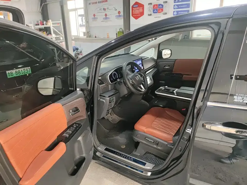 Honda Odyssey 2024 из CN, фото 5