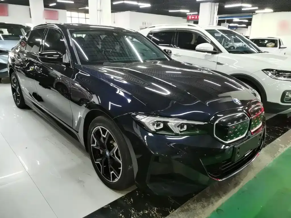 BMW i3 — фото 5
