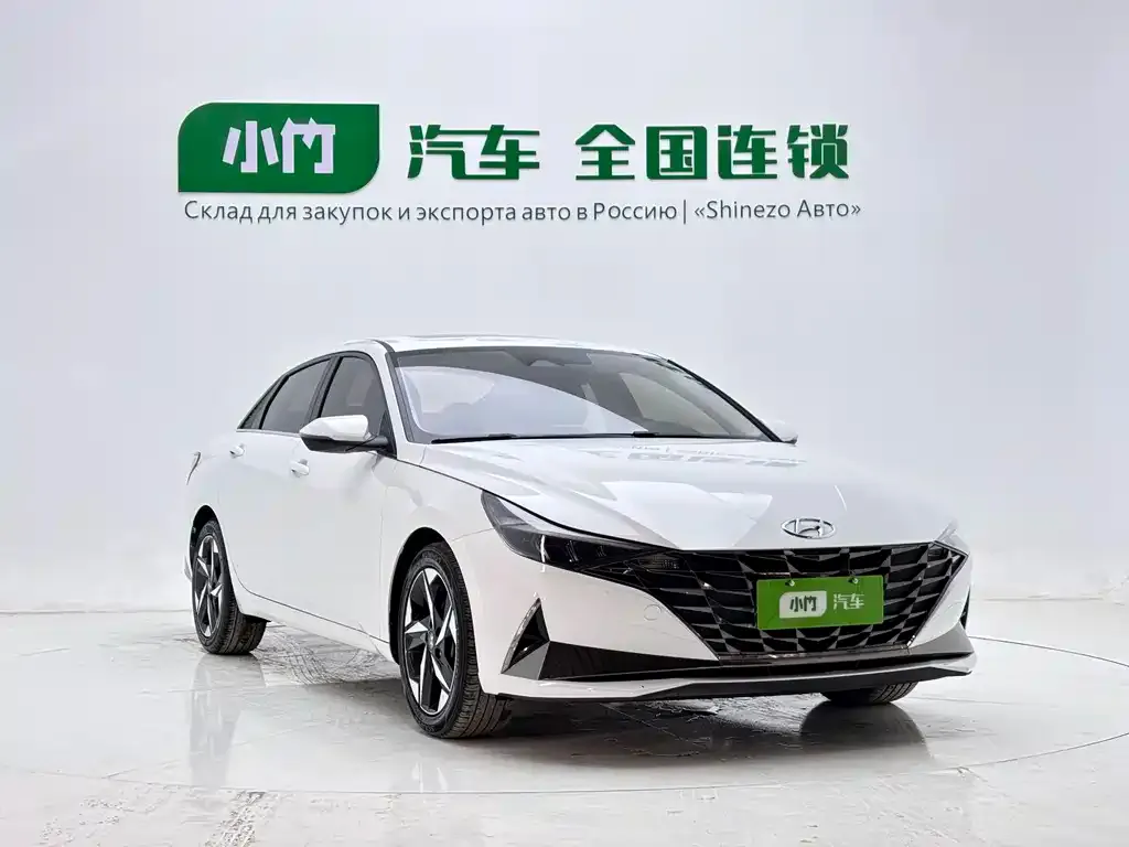 Hyundai Elantra — фото 6