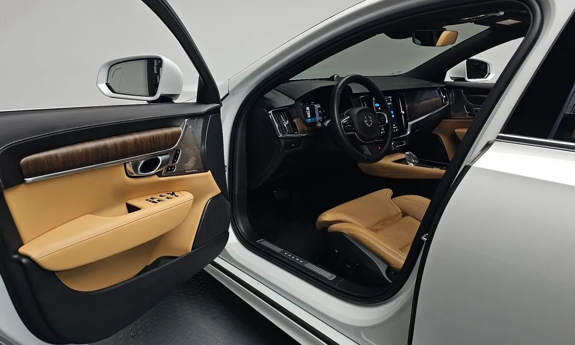 Volvo S90 — фото 6