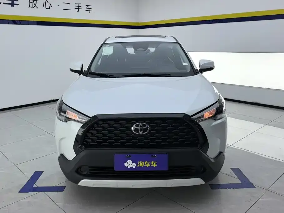 Toyota Corolla Cross — фото 3