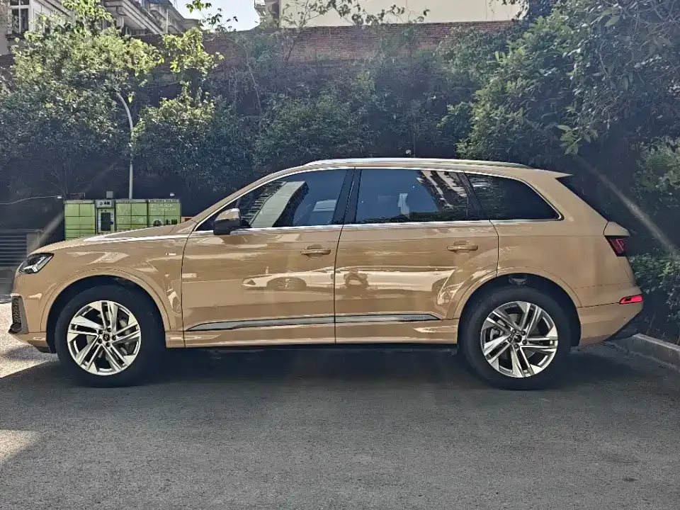 Audi Q7 — фото 5