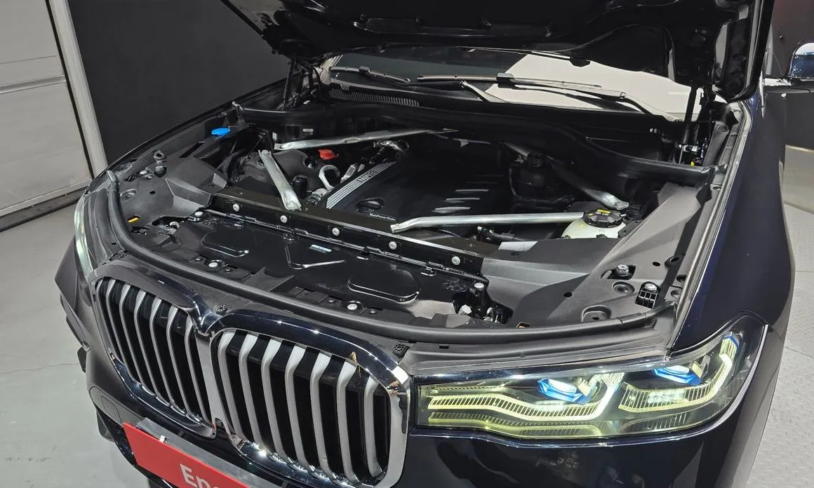 BMW X7 2021 из KR, фото 8