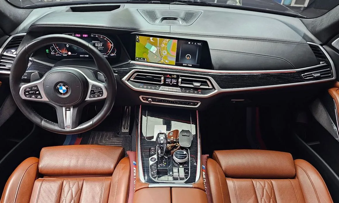 BMW X7 2021 из KR, фото 10