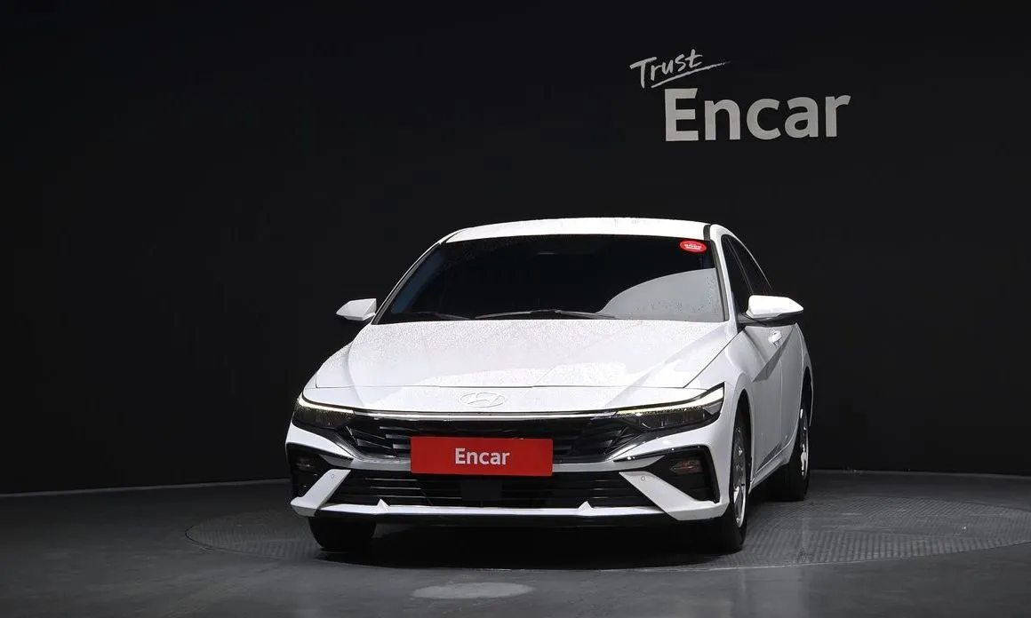 Hyundai AVANTE — фото 3