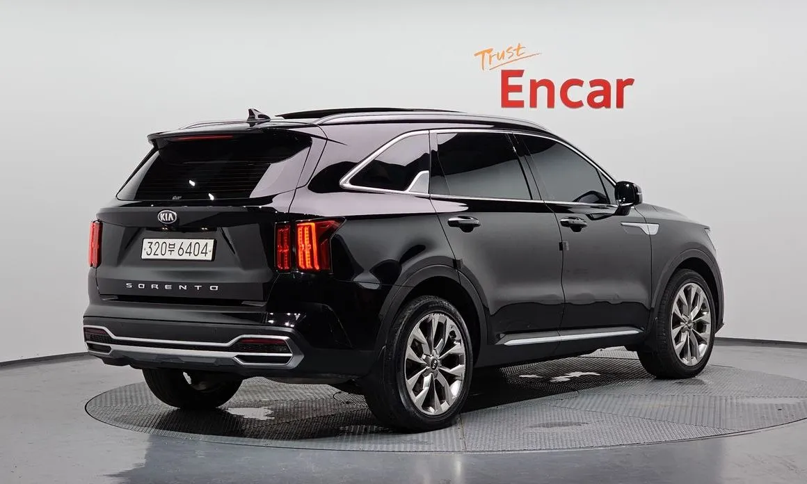 Kia Sorento — фото 3