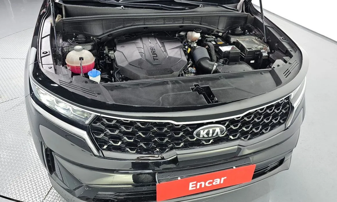 Kia Sorento — фото 9