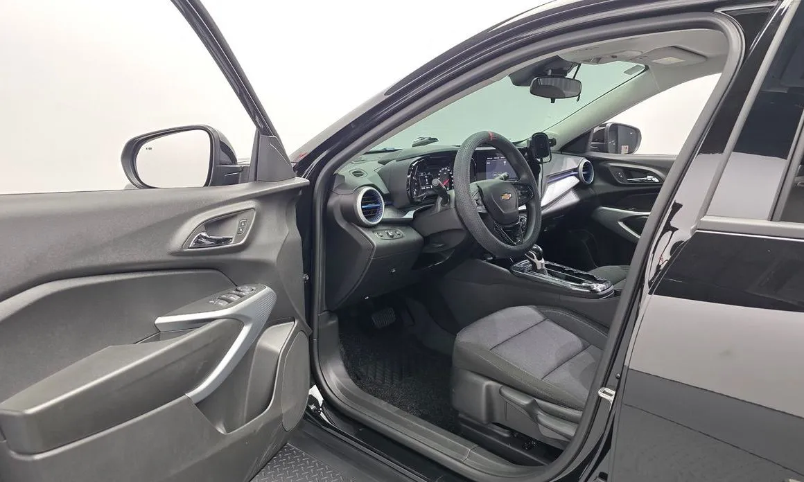 Chevrolet (GM Daewoo) Trax 2024 из KR, фото 3