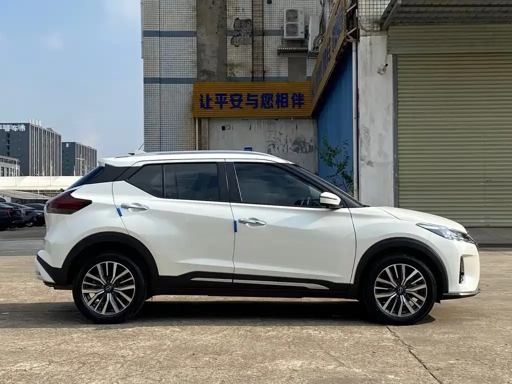Nissan Kicks — фото 3