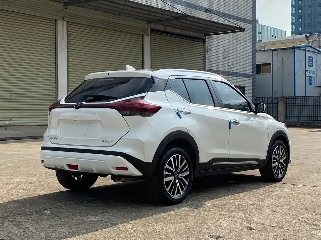 Nissan Kicks — фото 6
