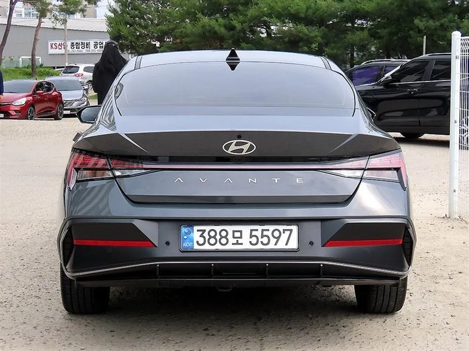 Hyundai AVANTE — фото 9