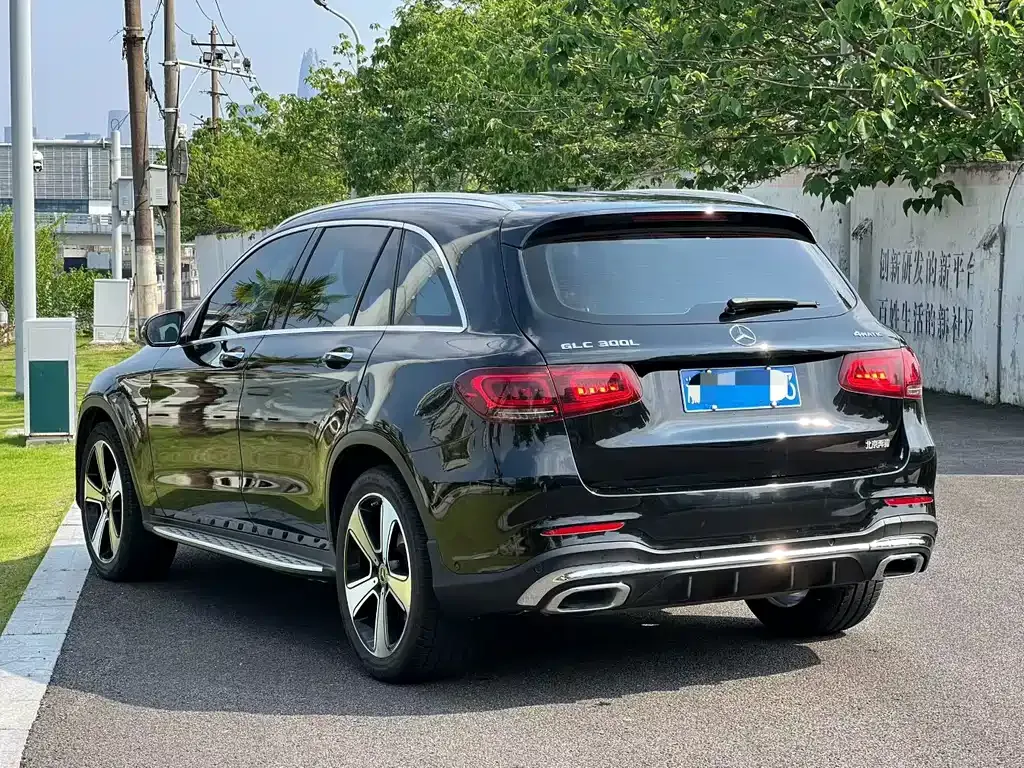 Mercedes-Benz GLC — фото 10