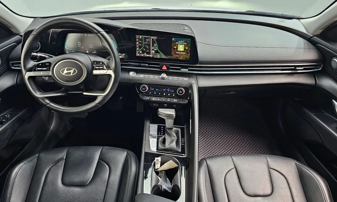 Hyundai AVANTE — фото 8