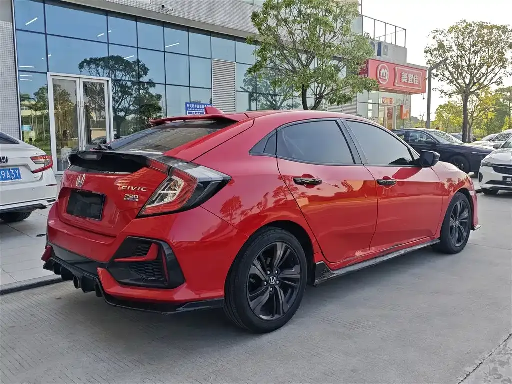Honda Civic — фото 5