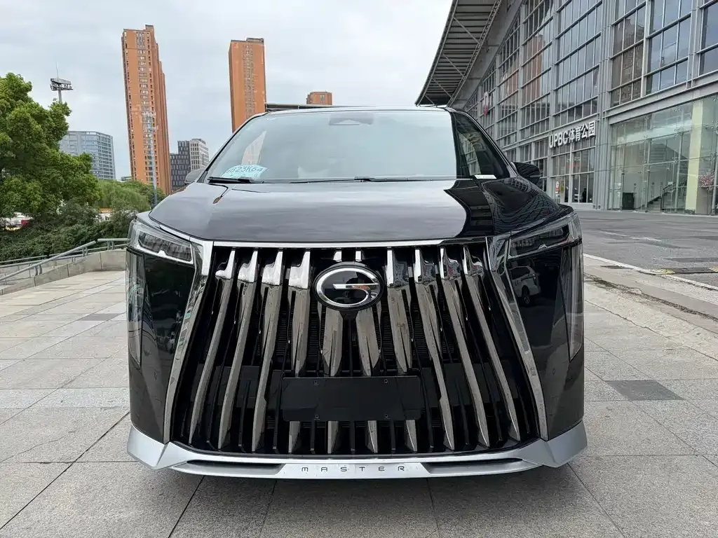 GAC Motor Trumpchi M8 — фото 3