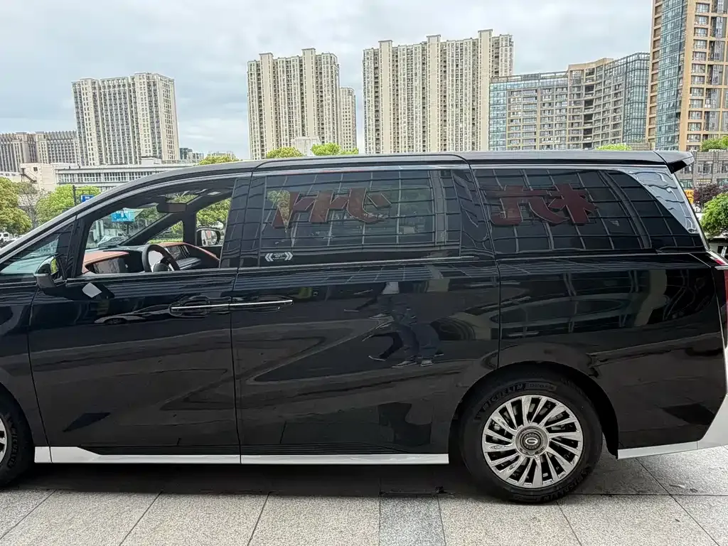 GAC Motor Trumpchi M8 — фото 5