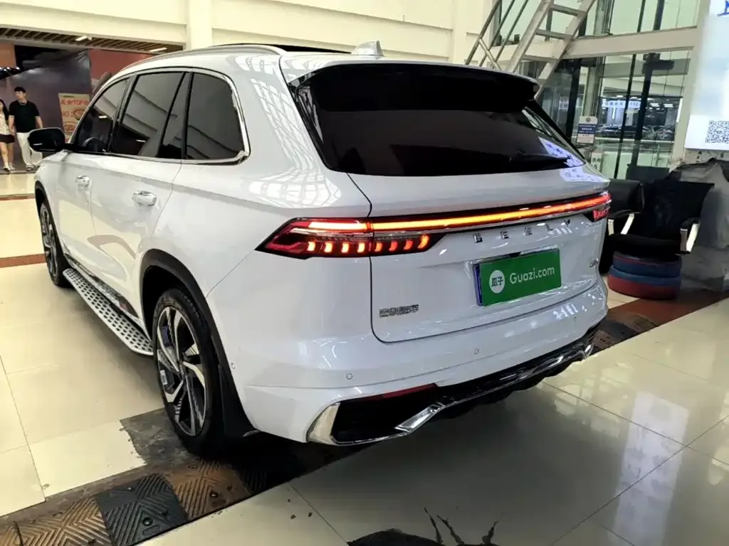 Geely Xingyue L — фото 2