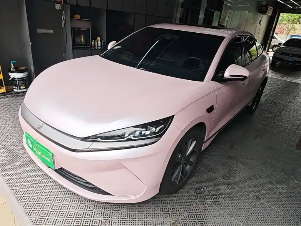 BYD Qin L — фото 1