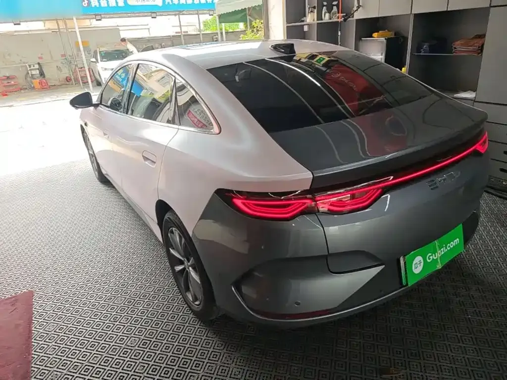 BYD Qin L — фото 7