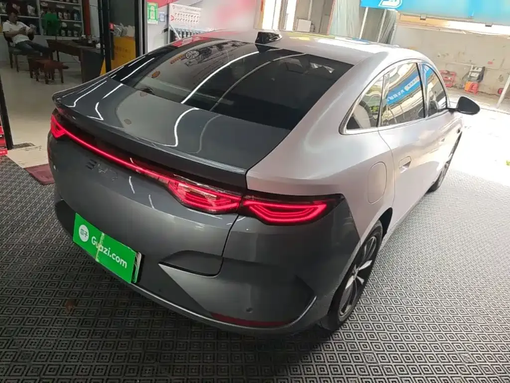 BYD Qin L — фото 6