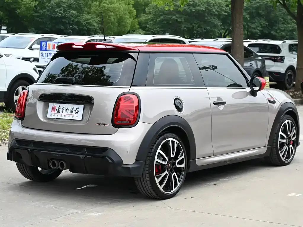 MINI JCW (John Cooper Works) — фото 2