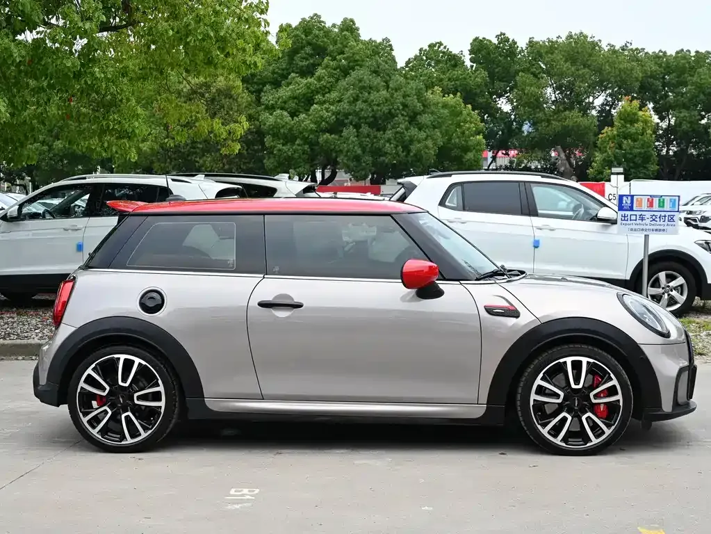 MINI JCW (John Cooper Works) — фото 6